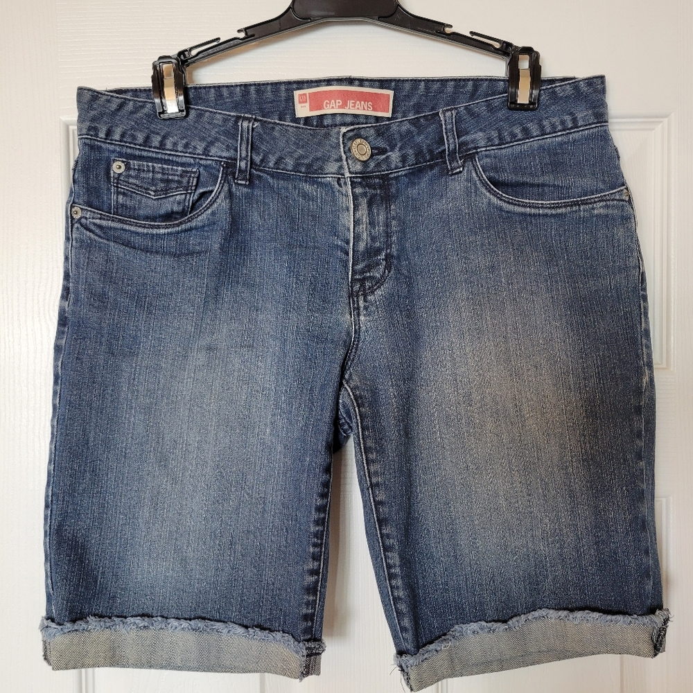 GAP Jeans Bermuda Short Woman's Size 8